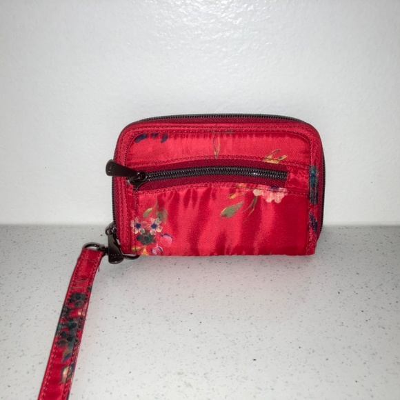 Lug Rodeo RFID Wristlet Wallet - Picture 2 of 3